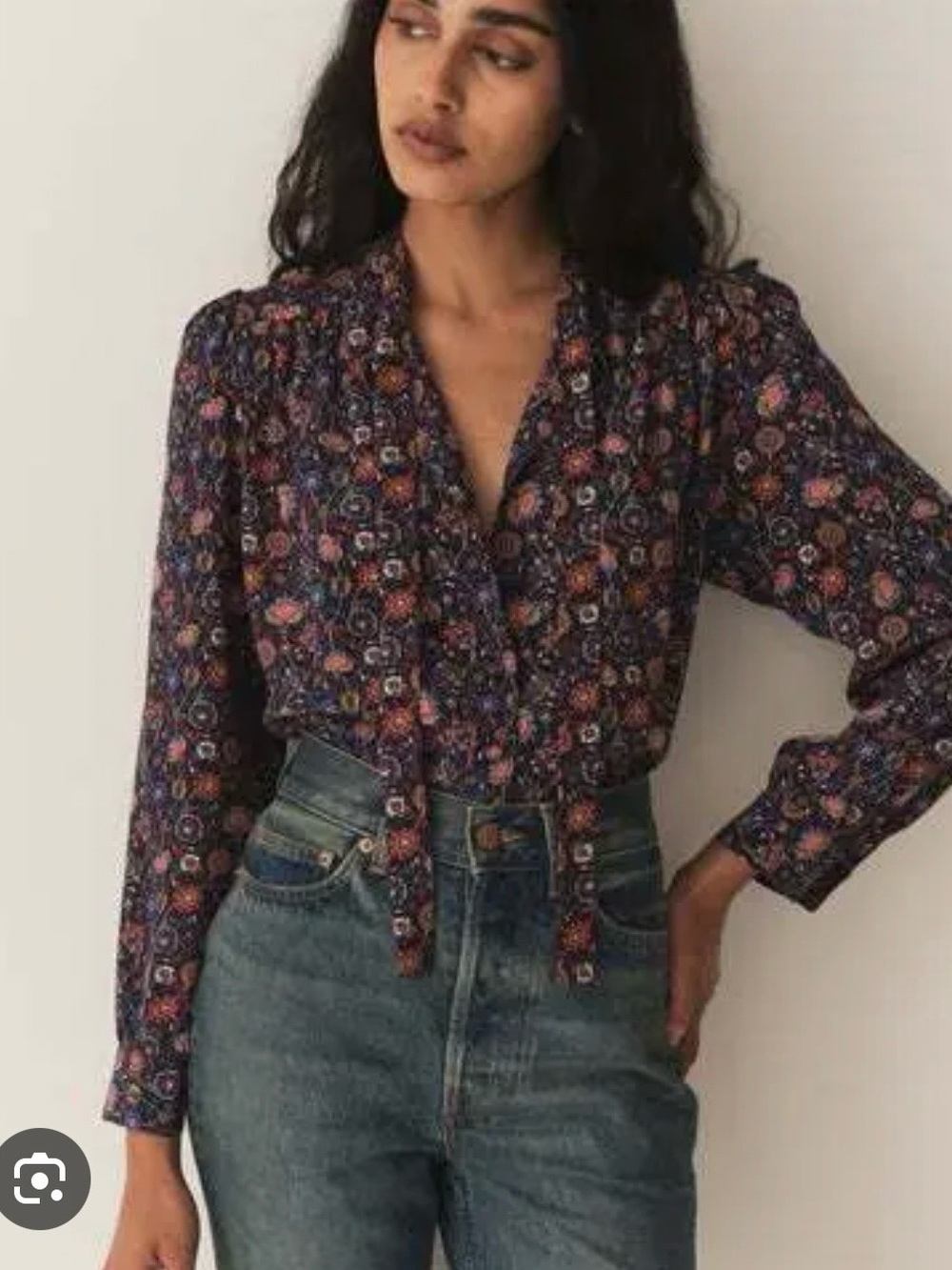 DÔEN Josseline top in Midnight Riviera Medallion. 100% silk. Size S